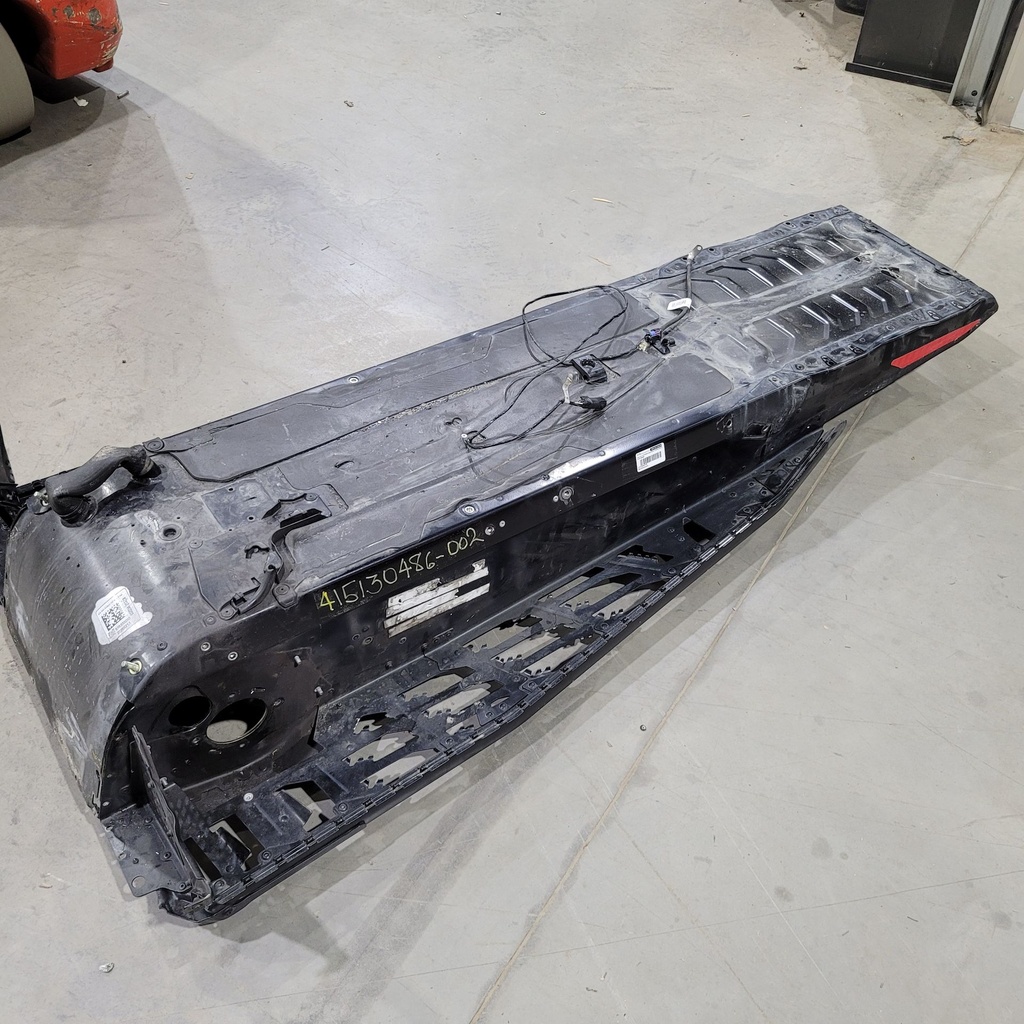 (new ref. 415130545) deep black, chassis tunnel module 137 air compressor