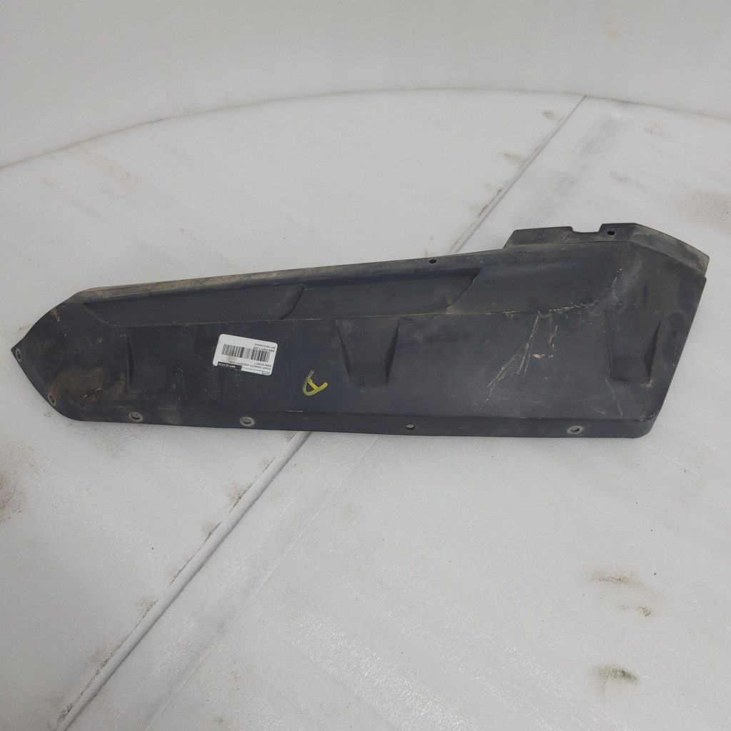 front fender flare(rh)