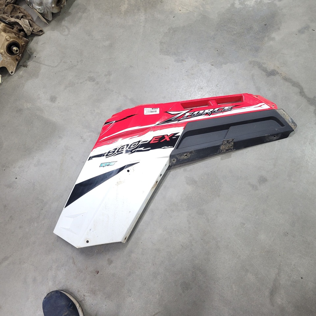 rear deco panel,rh painted red and pearl white