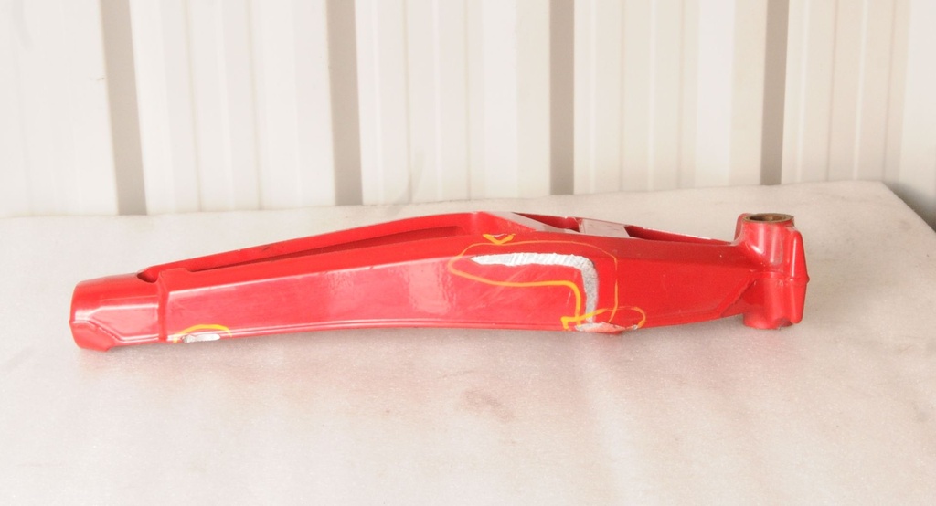 Knuckle, Steering 1 UR FOR VRC1