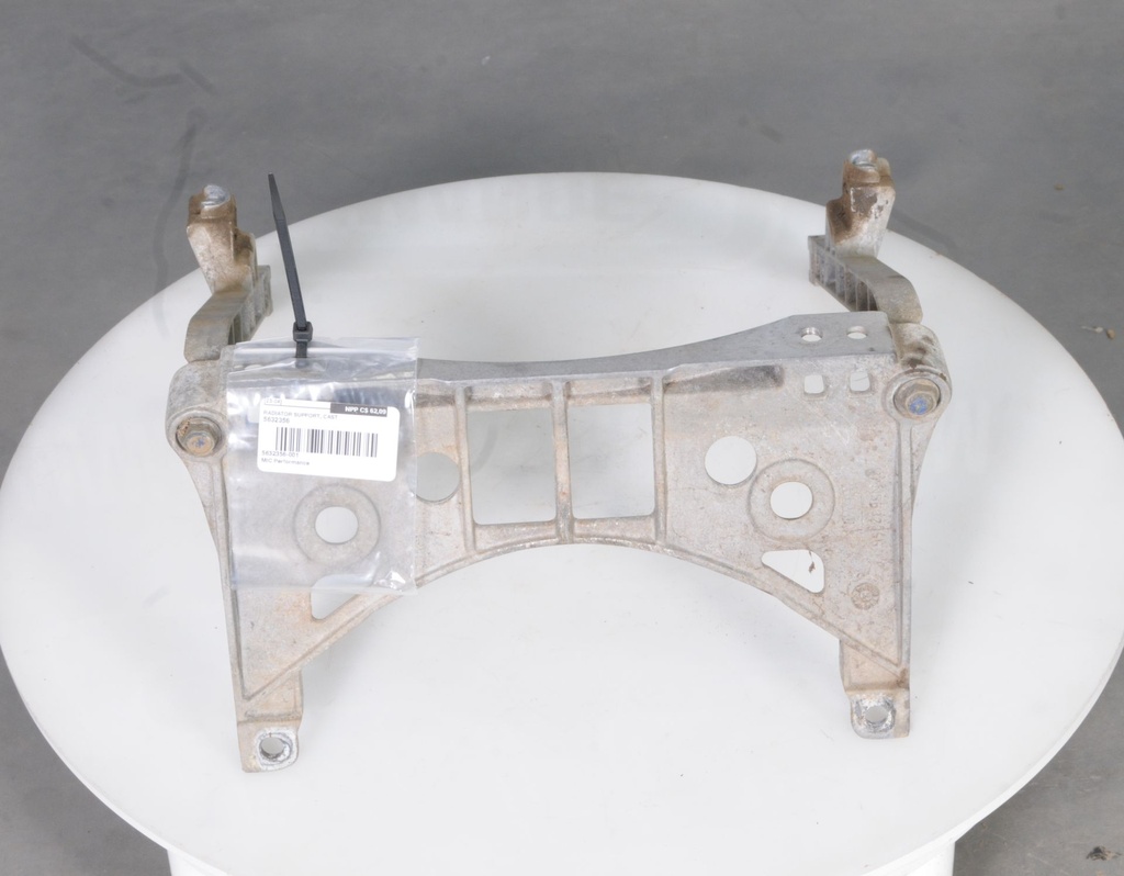 radiator support, cast