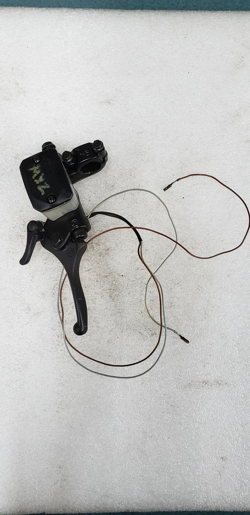 [507032614-001] Cylinder Master (507032614-001)