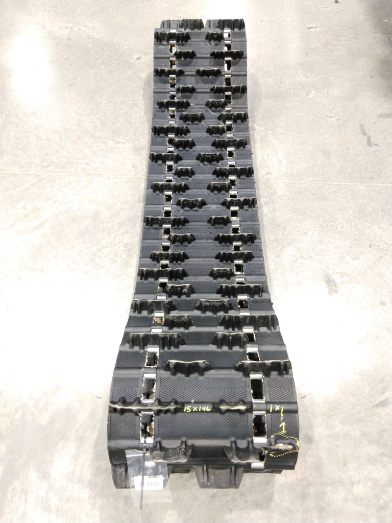 15X146X1.75'' Camso Hurricane 175 Usagé