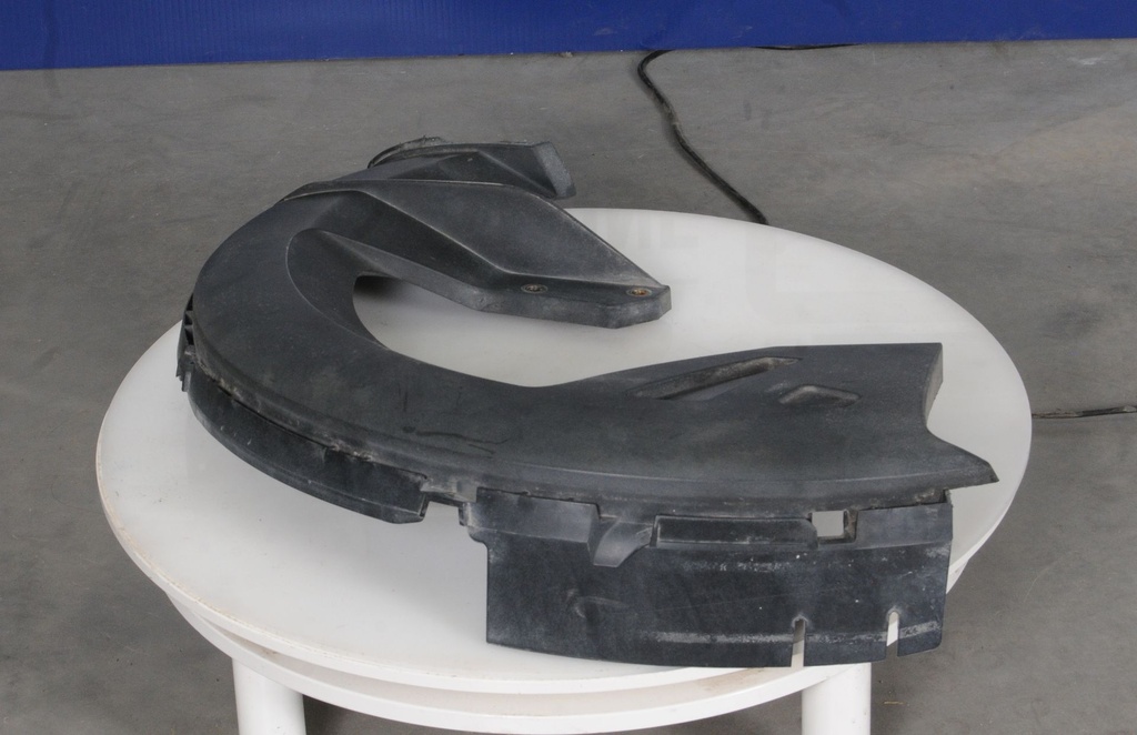 (new ref. 705017327) rh front fender support