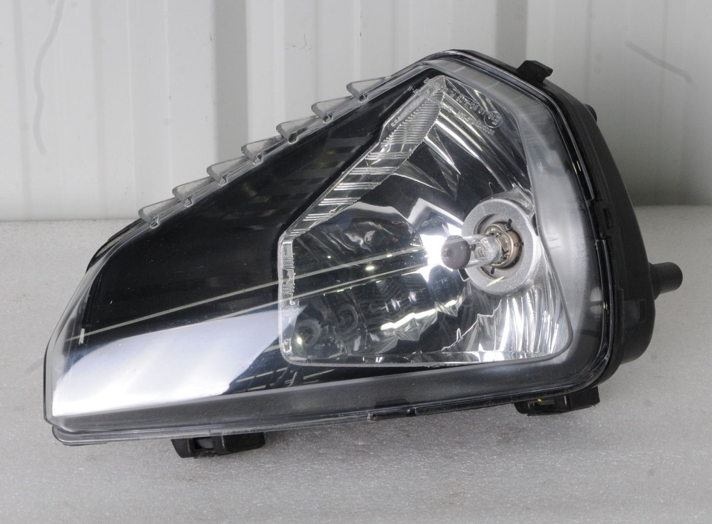 rh headlamp incl 200>200c