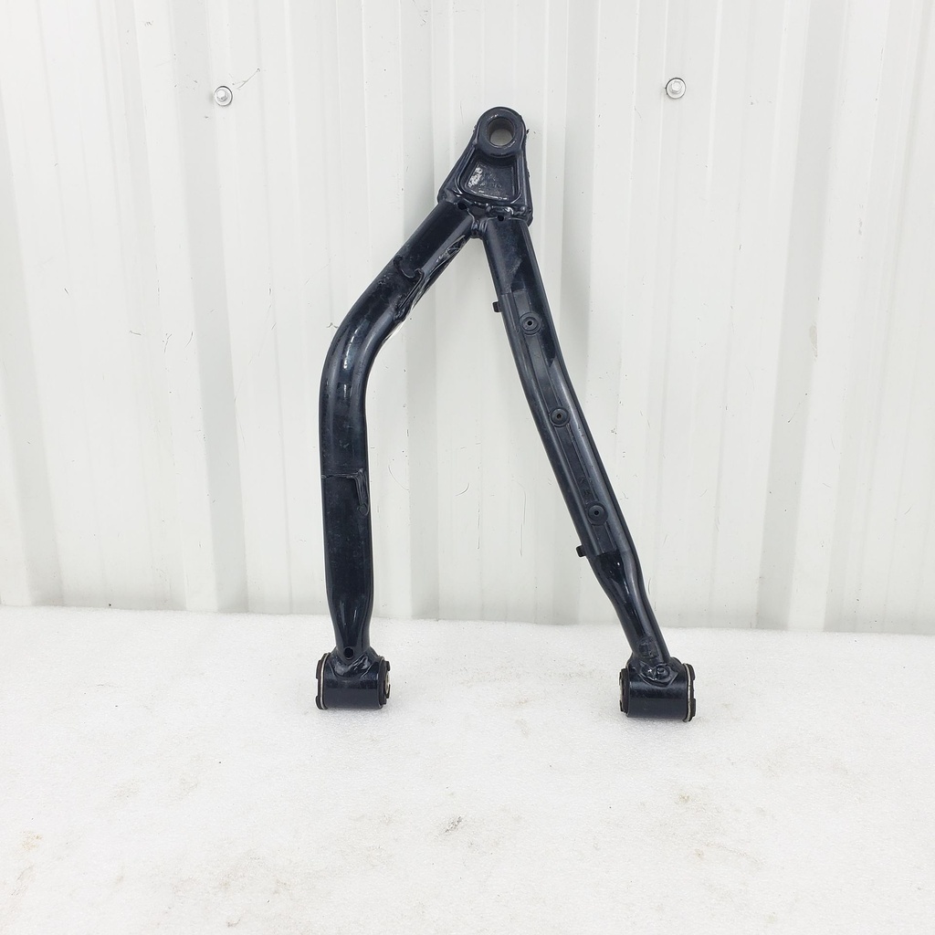 lh upper arm