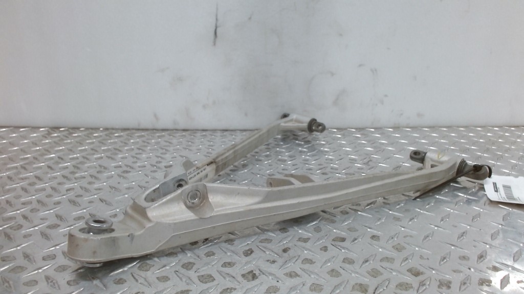 CONTROL ARM, LOWER, RIGHT SIDE,
