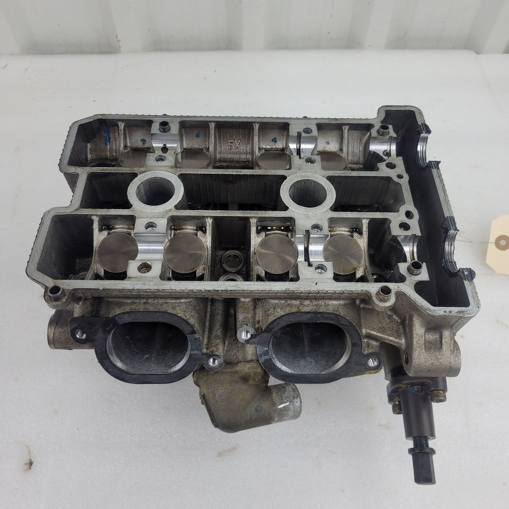 head, cylinder - assembly (inc. 2-3 and four no. 4)