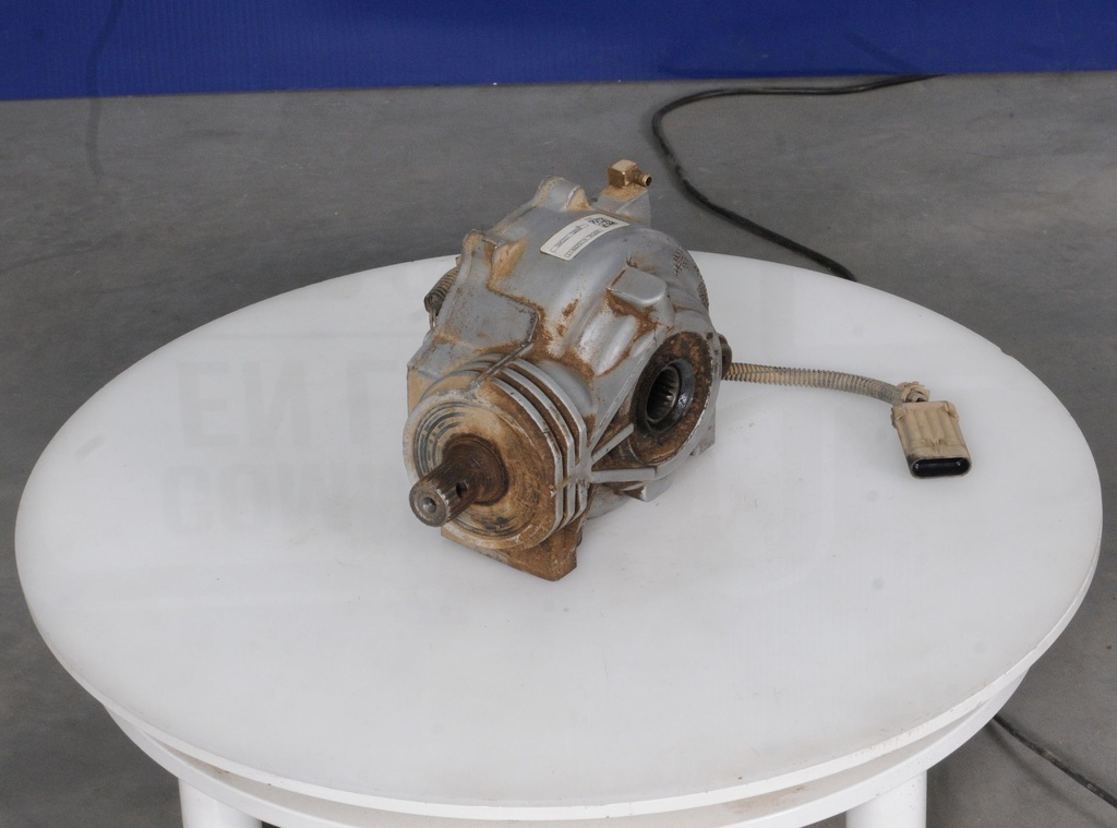 GEARCASE SEAL ASSEMBLY, FRONT