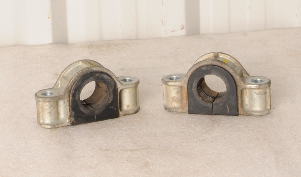 bracket cap, sway bar, 1.25 in