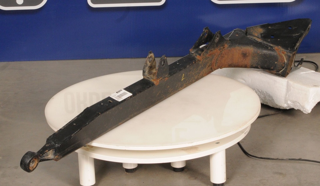 trailing arm, left hand, matte