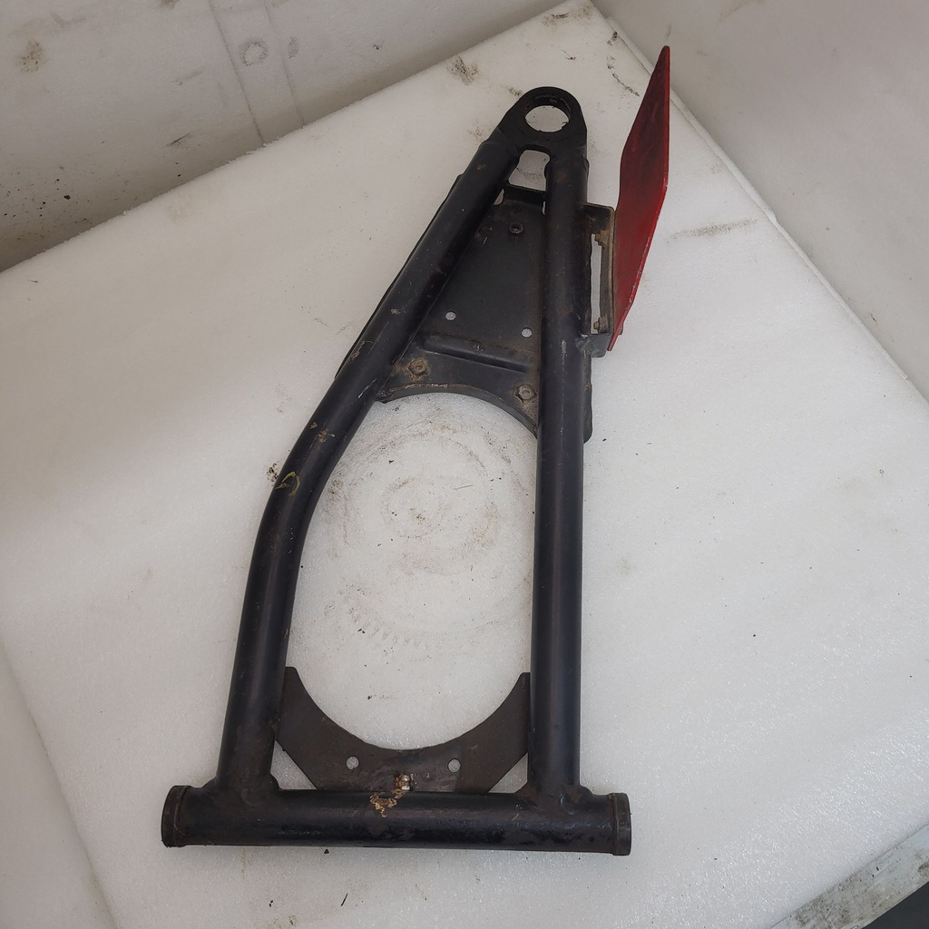 FRONT LOWER ARM,LEFT HAND