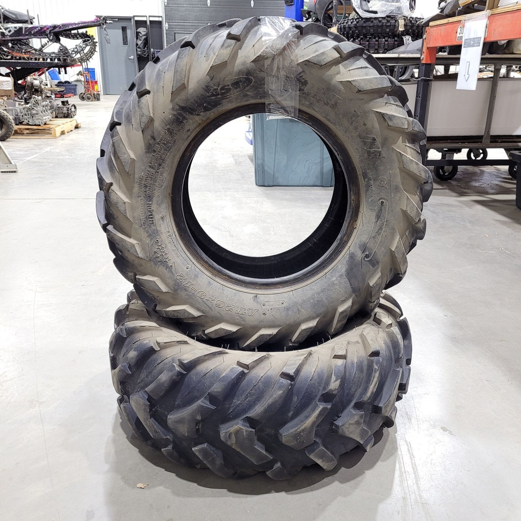 Set de pneus 26X9-12 / 26X11-12 Usagé