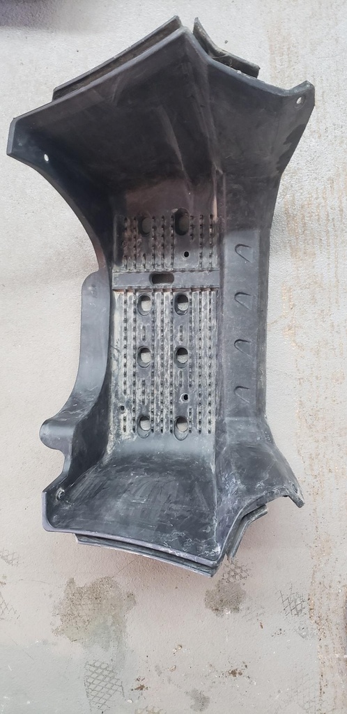 [5436931-070-001] FOOTWELL-BASIC, LEFT, GLOSS BLA (5436931-070-001)