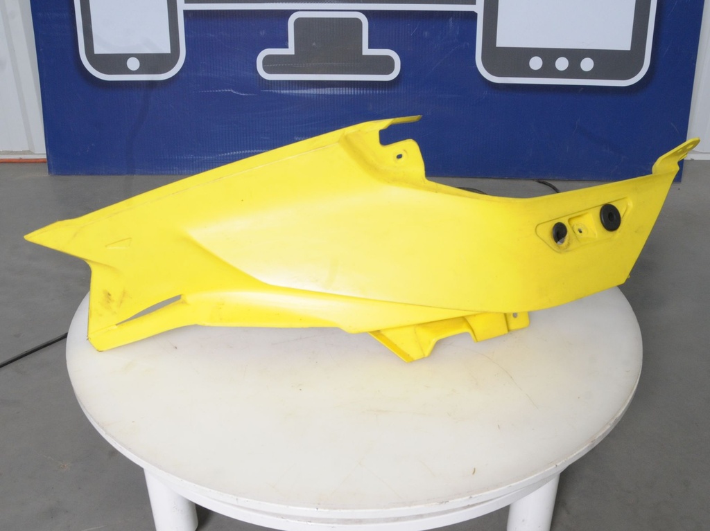 sunburst yellow, rh rear hood model sunburst yellow/black
