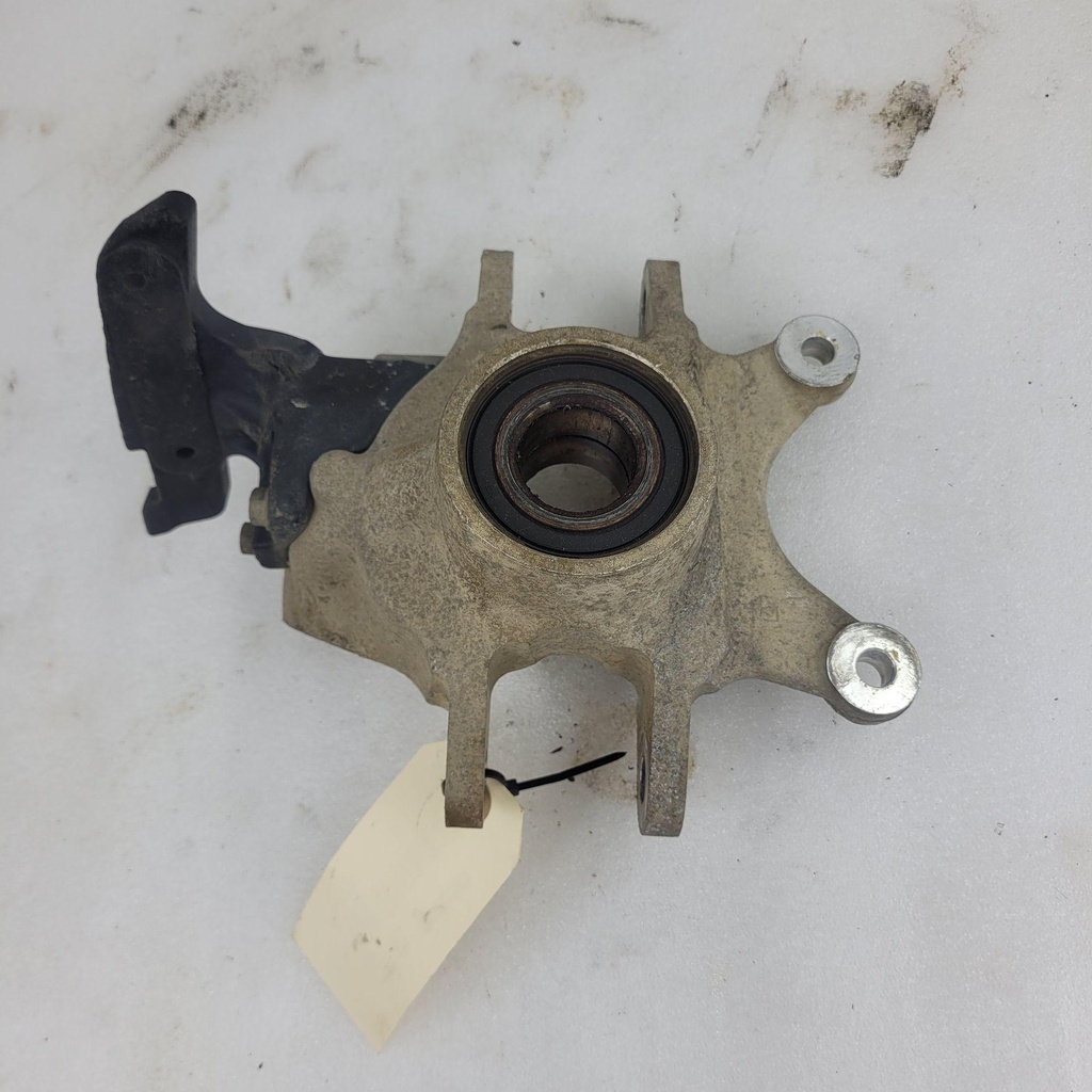[705501731-001] rh rear knuckle (705501731-001)