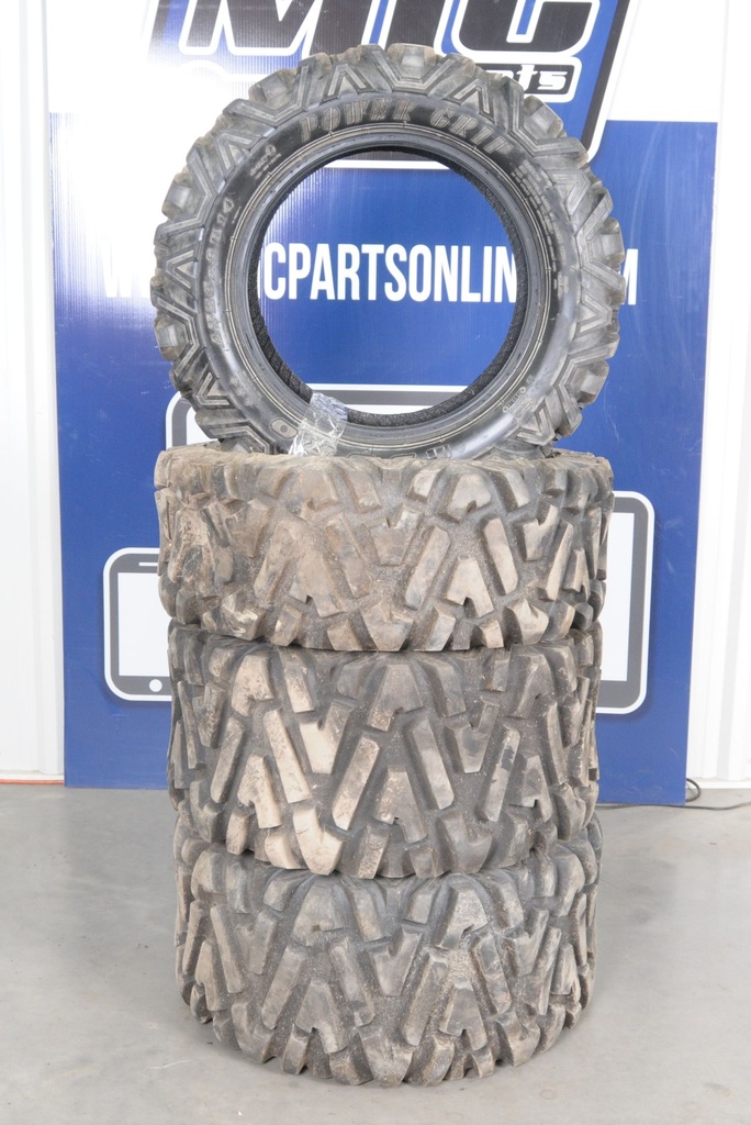 Set pneus 26X8-14/26X10-14 Usagés