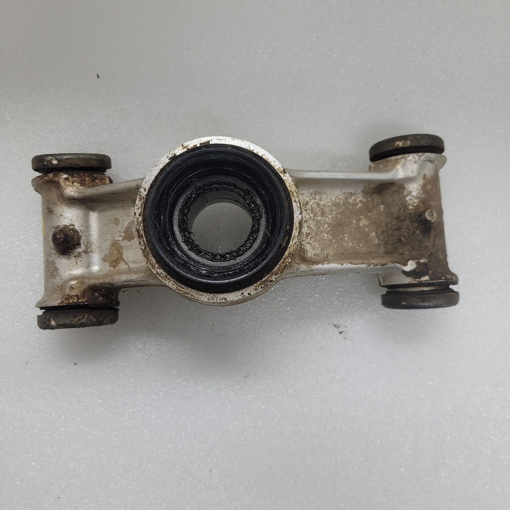 Rear Knuckle Assy (USA)