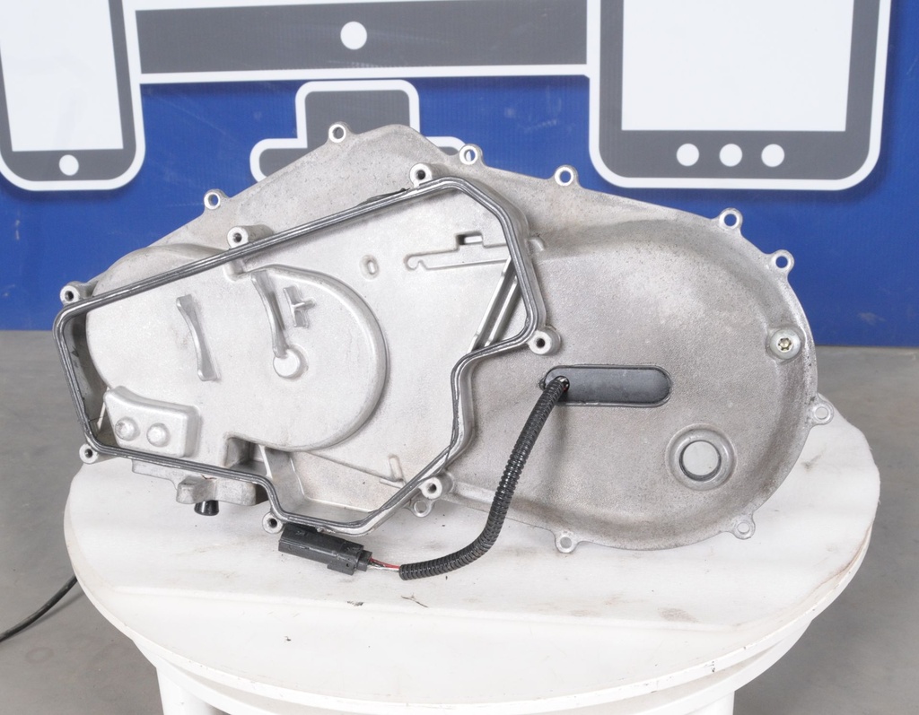 Cover, Chain Case (inc. 24-27)