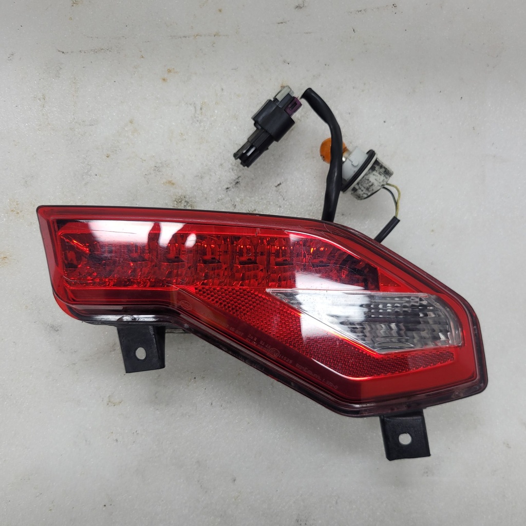 RH Tail Light