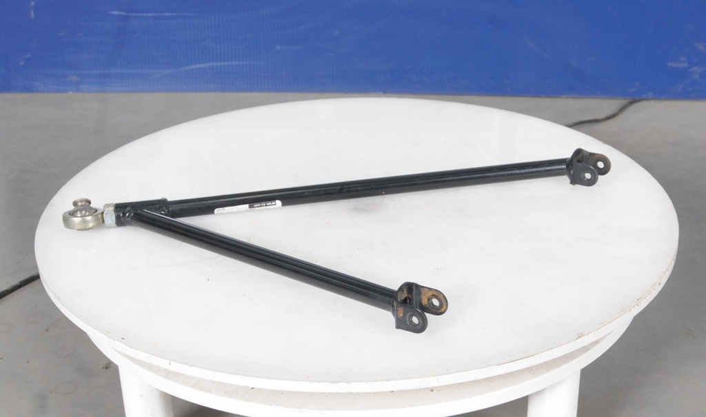 a-arm, upper - black (inc. 2-3)