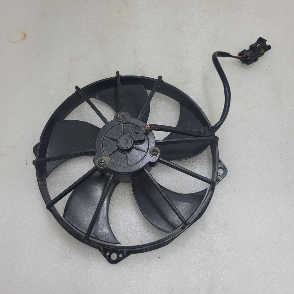 RADIATOR OUTLET FAN