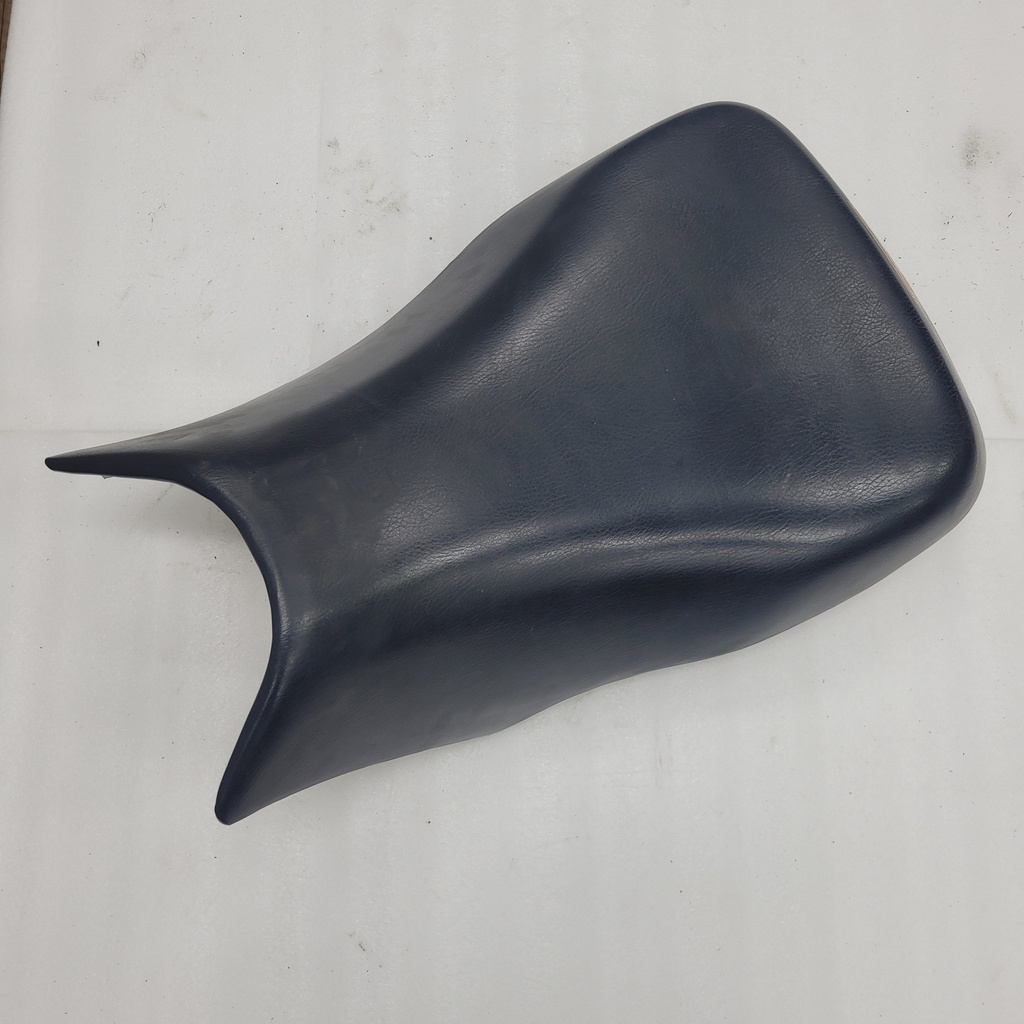 . .Seat Cover Comp