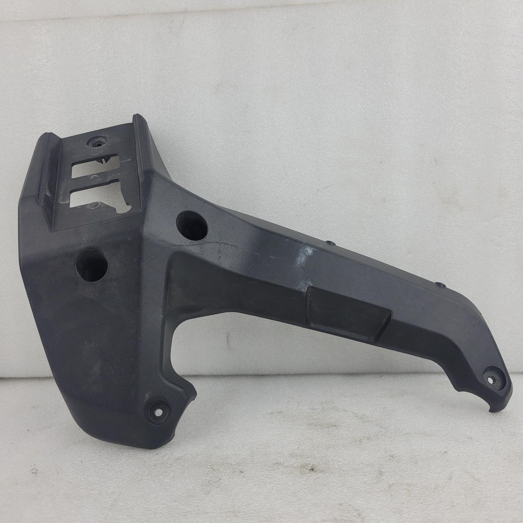 rh int. passenger hand hold