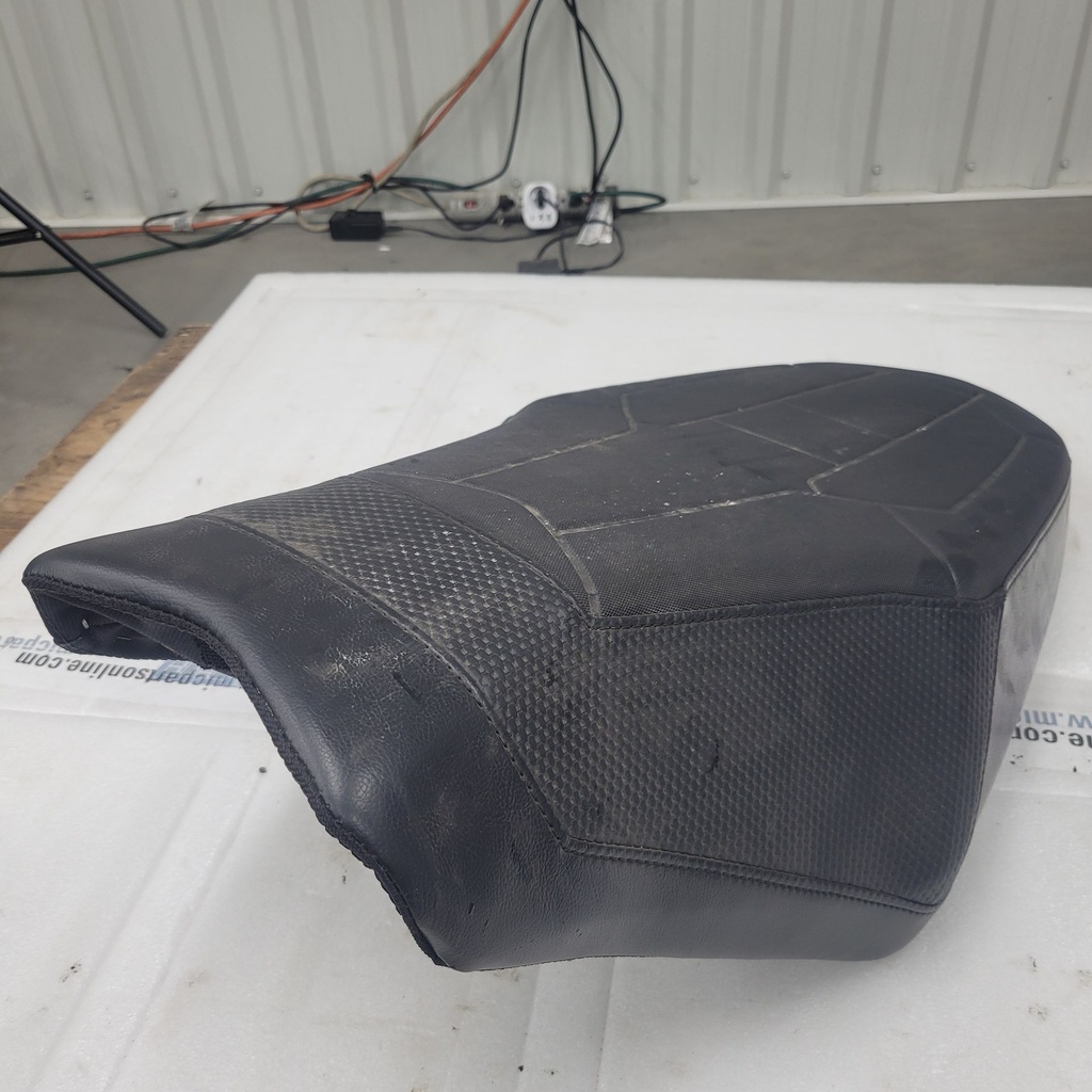 asm-seat blk/titanium