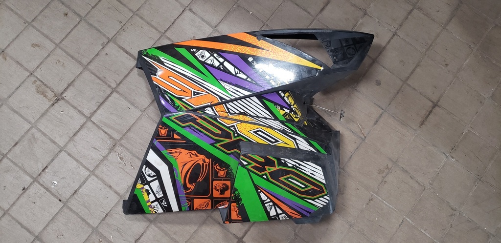 Panel, Side - Right w/Foam - Black (inc. 3-7)