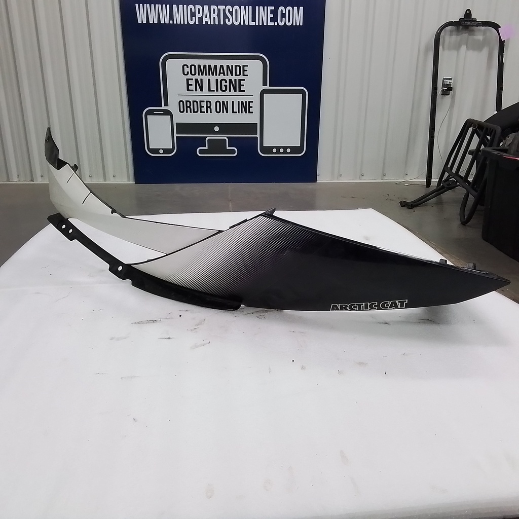 hood w/o decals - right - black (inc. 3)