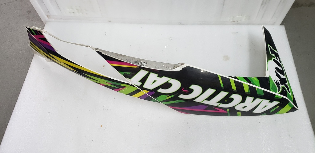 hood w/o decals - left - white (inc. 3-4)