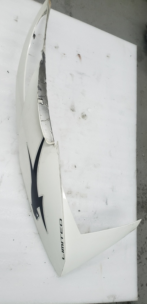 Hood w/Decals - Left - Wh - 3718-717 arctic cat