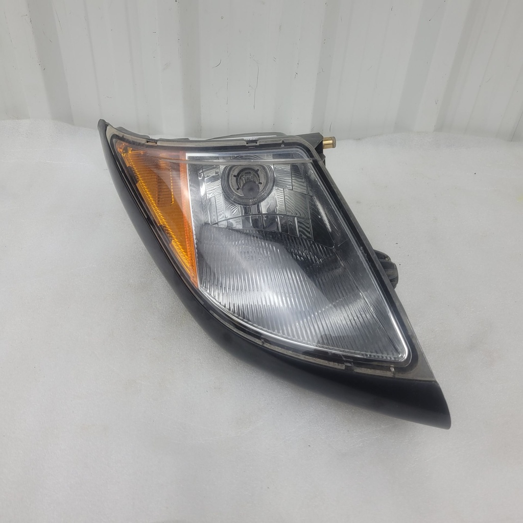 (new ref. 0509-126) headlight,rh-assy(trl,spt) (rb 0509-126) (inc. 2-3)