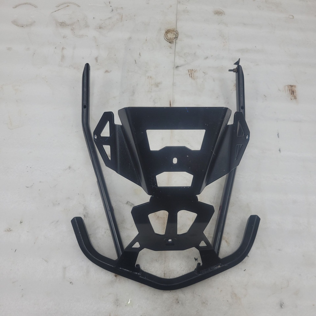 PARE-CHOCS AVANT AXYS NOIR