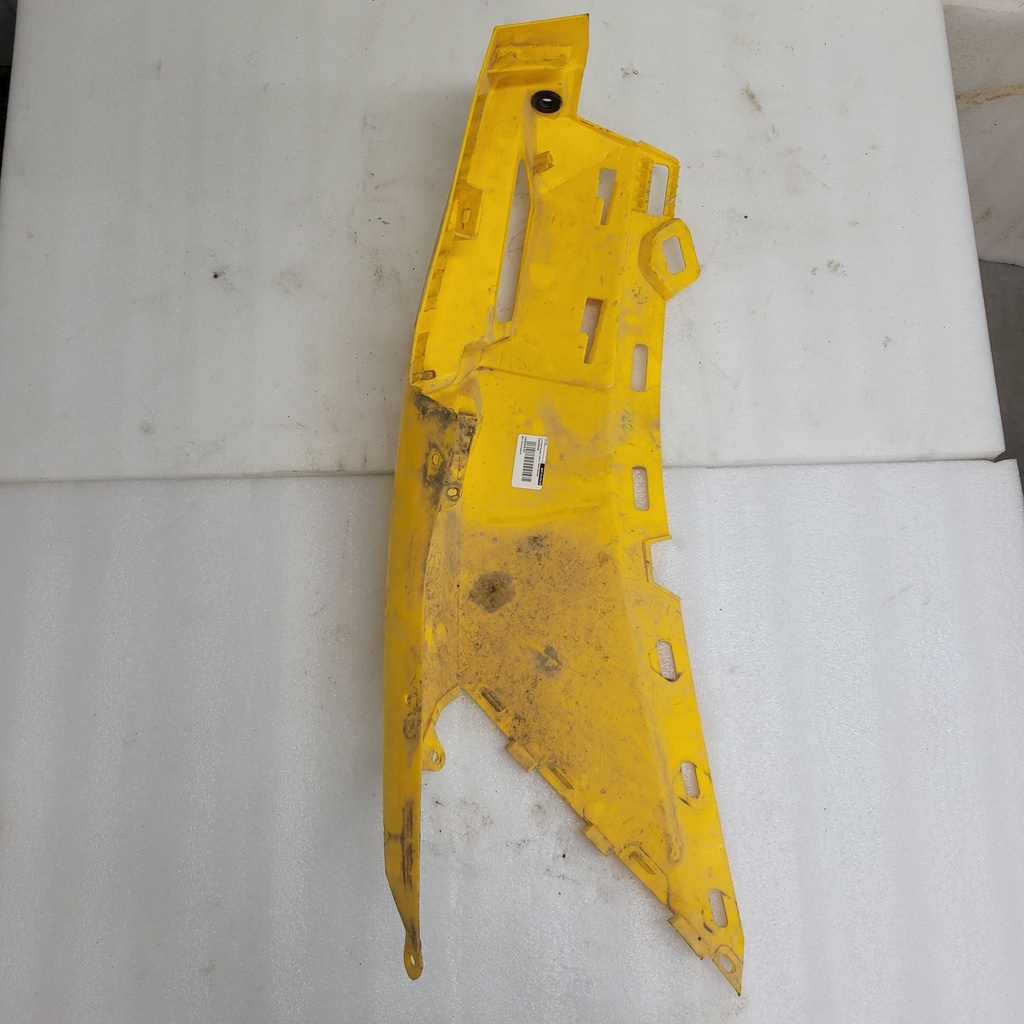 (new ref. 705008194) lh front fender, yellow xt yellow model