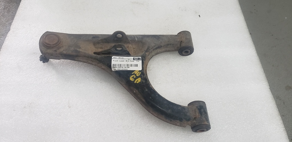 Front Lower Arm Comp. (Le - 5KM-23570-10-00 YAMAHA | MIC Parts