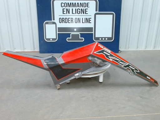 Polaris-FENDER REAR LFT SIDE TTNM MET G-2635123-653
